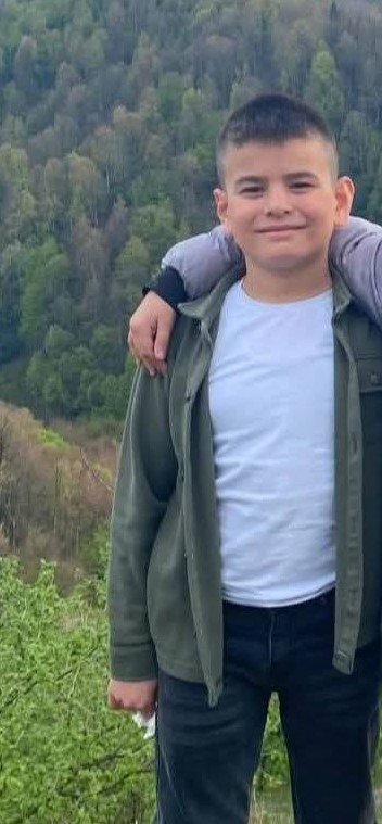 Gölette boğulan çocuk gözyaşlarıyla son yolculuğuna uğurlandı