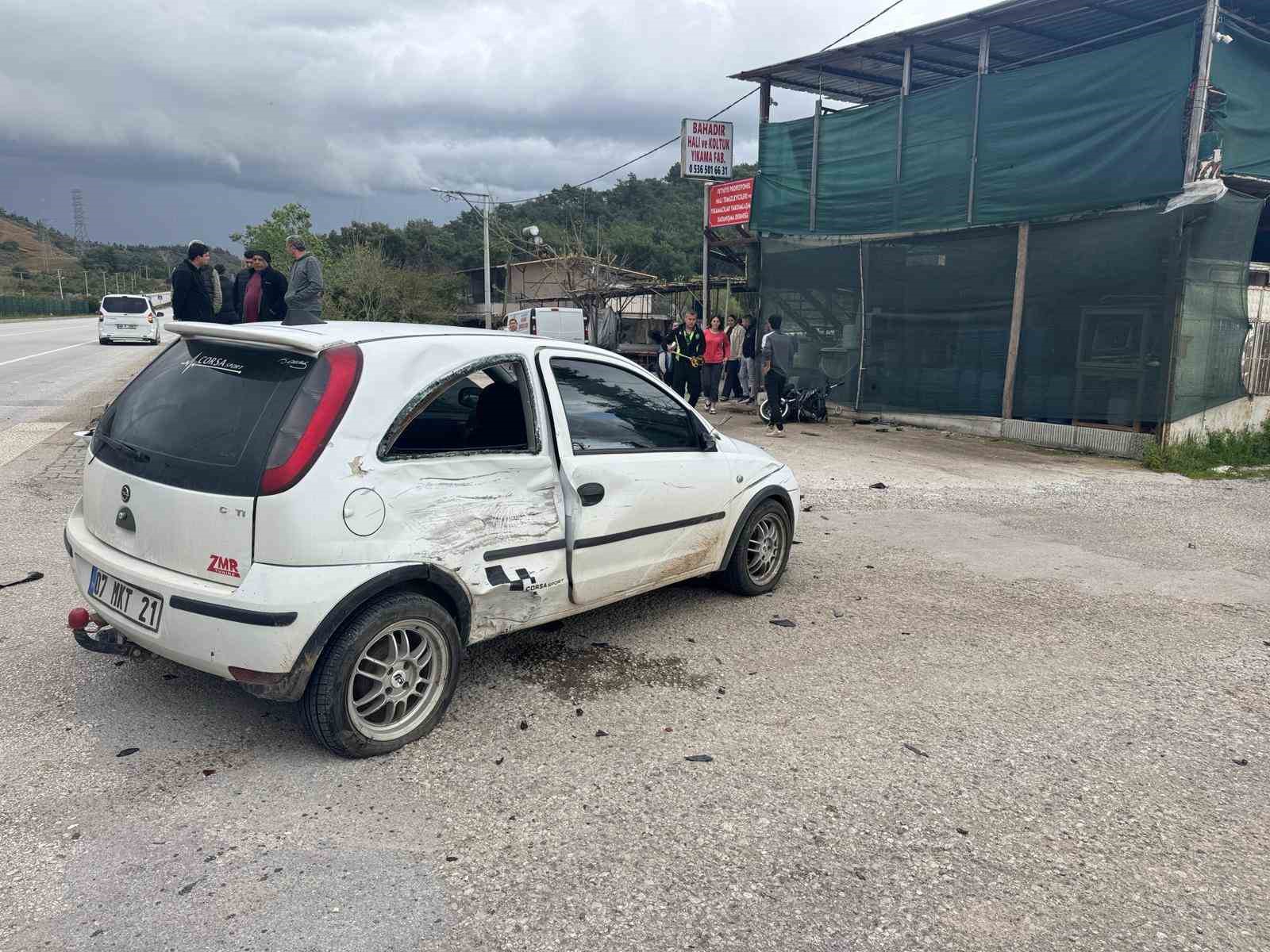 Fethiye&rsquo;de feci kaza: 17 yaşındaki motosiklet s&uuml;r&uuml;c&uuml;s&uuml; kurtarılamadı
