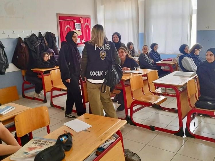 Bilecik’te çocuklara eğitim ve güvenlik faaliyetleri