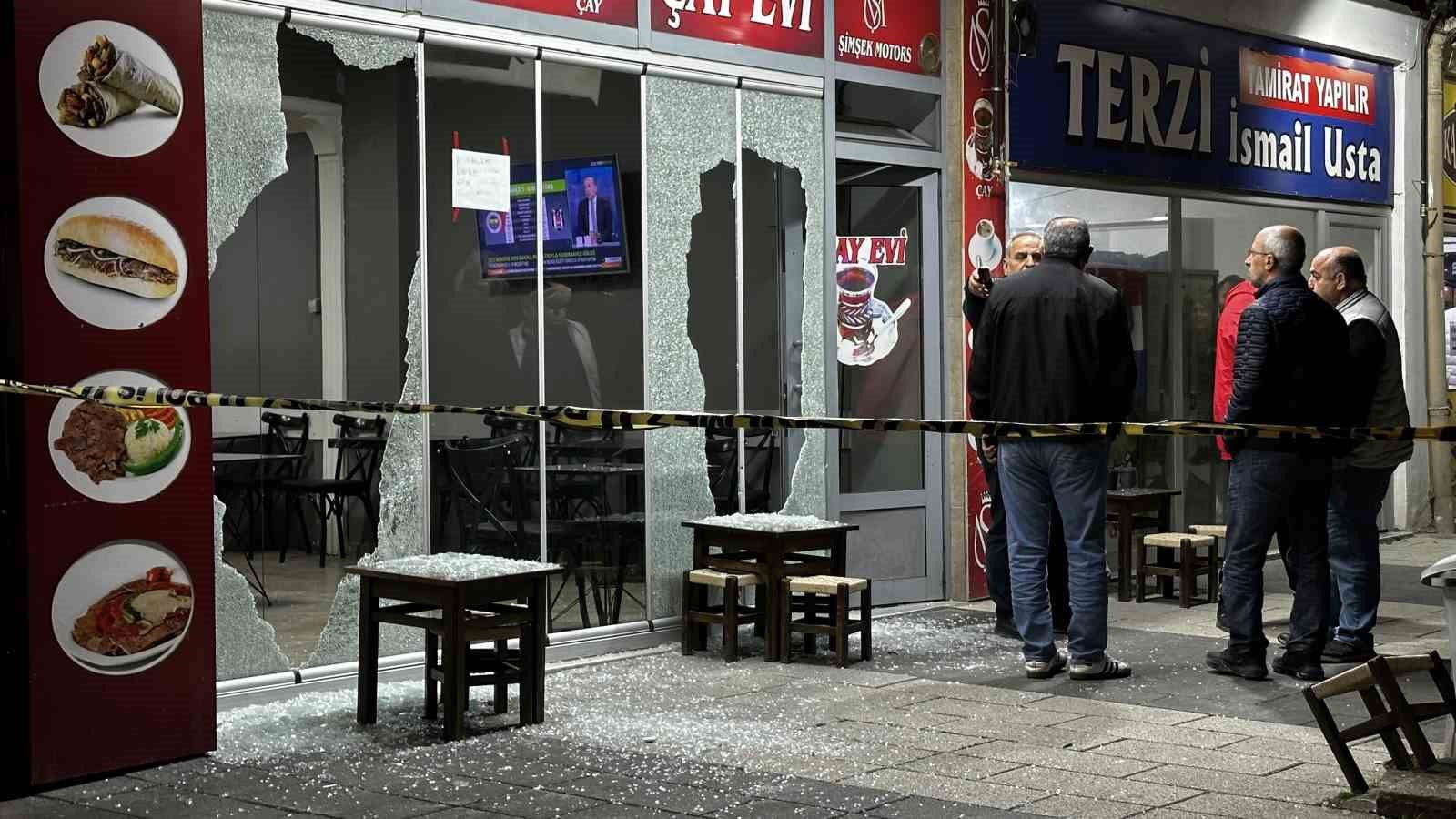 Çay ocağına kurşun yağdırdı: 1 yaralı