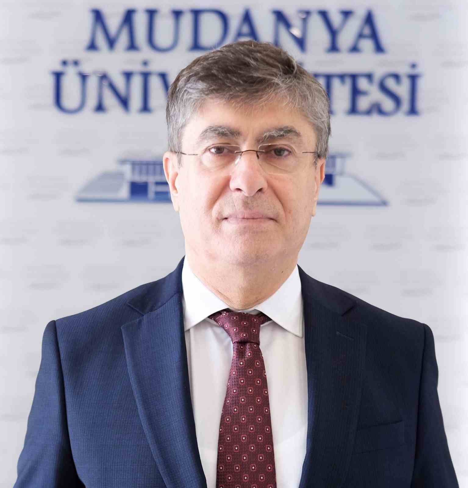 Mudanya &Uuml;niversitesi&rsquo;nde yeni rekt&ouml;r Prof. Dr. Ahmet Kesik oldu
