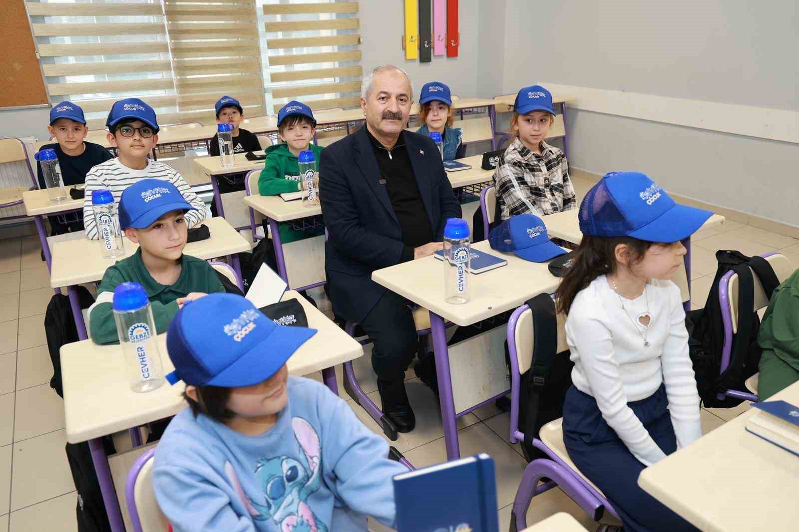 Gebze&rsquo;nin cevher &ccedil;ocukları i&ccedil;in ilk ders zili &ccedil;aldı
