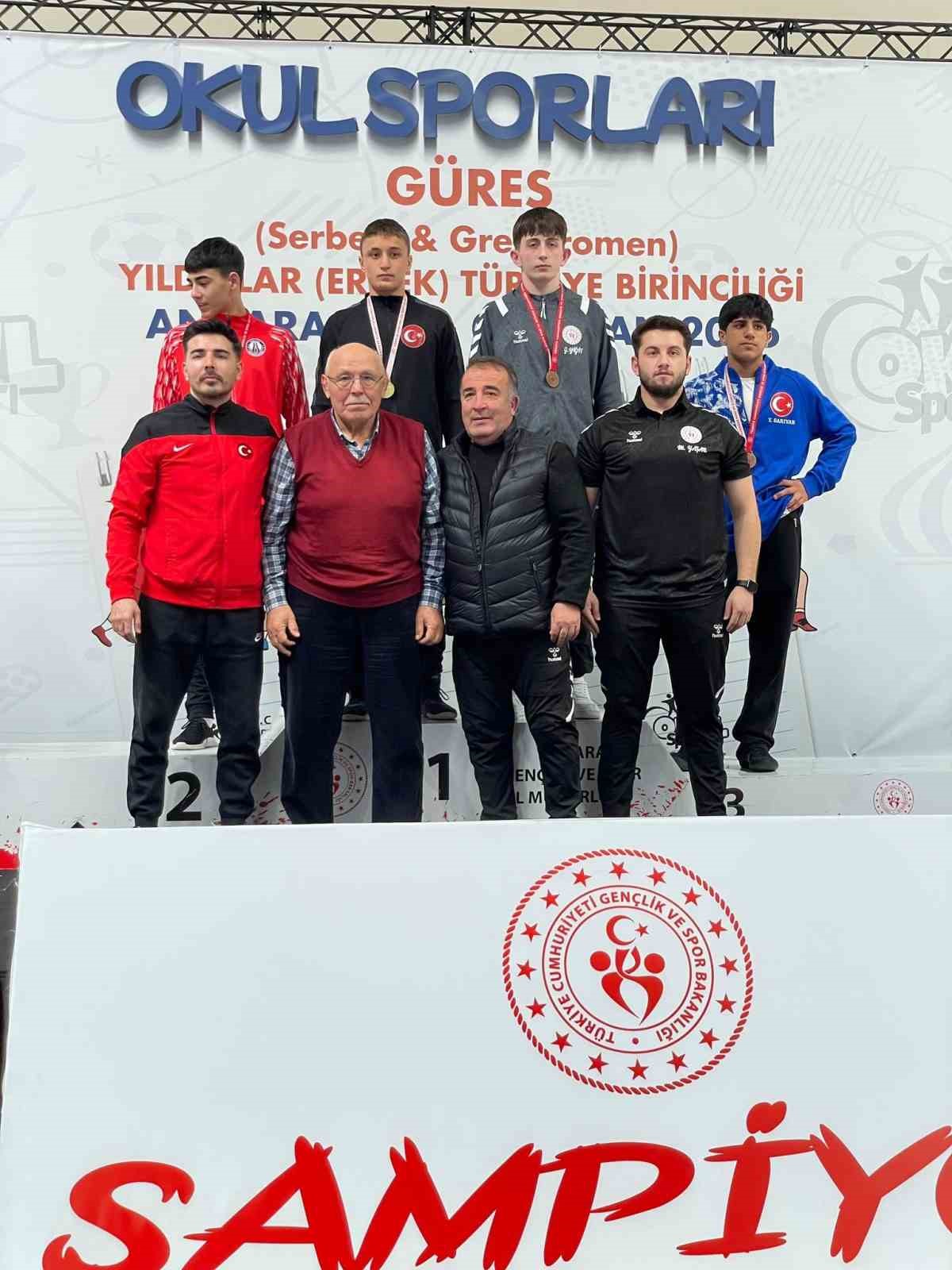 Kayseri G&uuml;reş takımı T&uuml;rkiye Şampiyonu oldu
