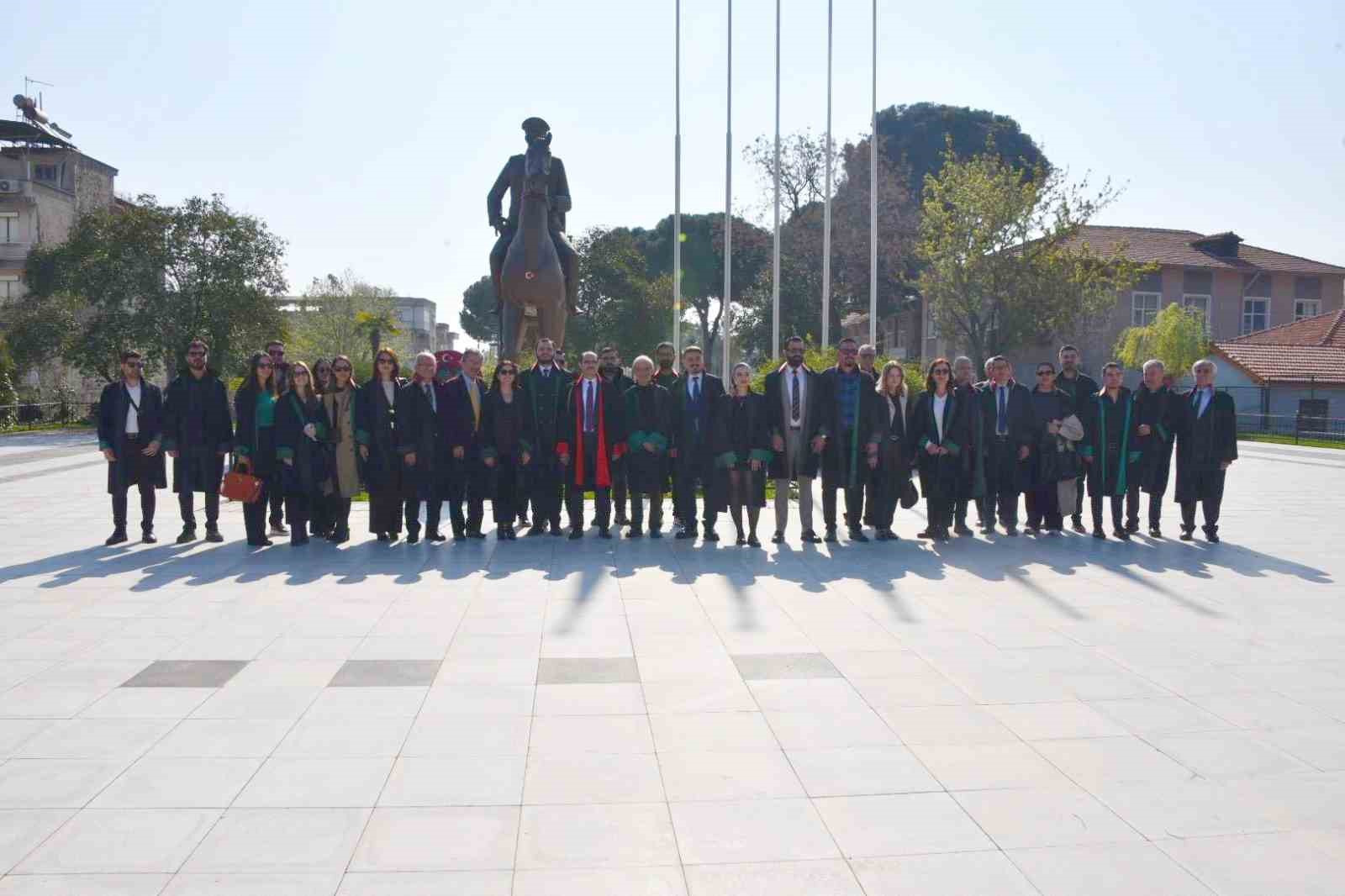 Salihli&rsquo;de Avukatlar G&uuml;n&uuml; t&ouml;renle kutlandı
