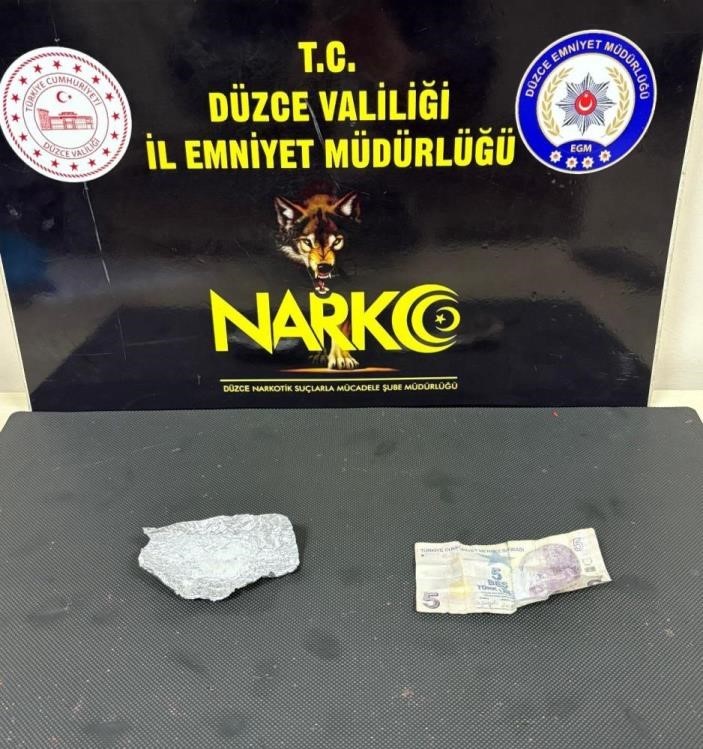 D&uuml;zce&rsquo;de ka&ccedil;ak&ccedil;ılık ve uyuşturucu operasyonlarında 66 ş&uuml;pheli yakalandı
