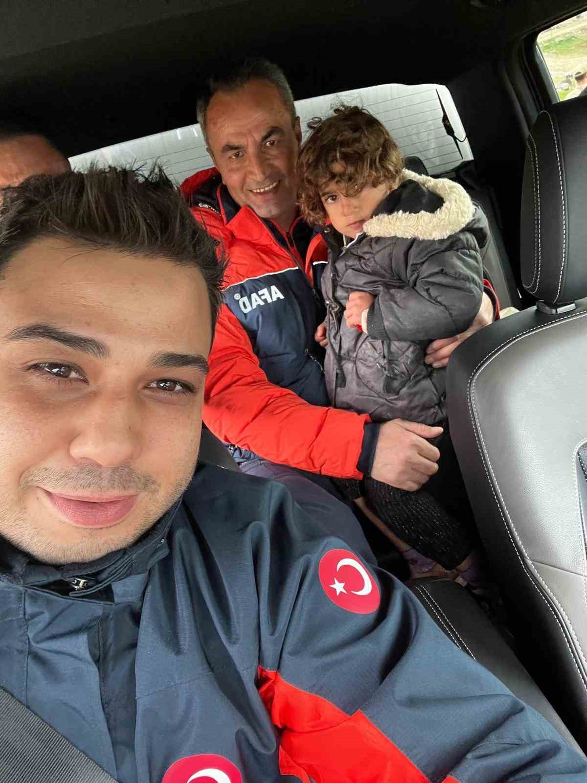 AFAD zamanla yarıştı: Siirt&rsquo;te kaybolan 3 yaşındaki kız &ccedil;ocuğundan m&uuml;jdeli haber
