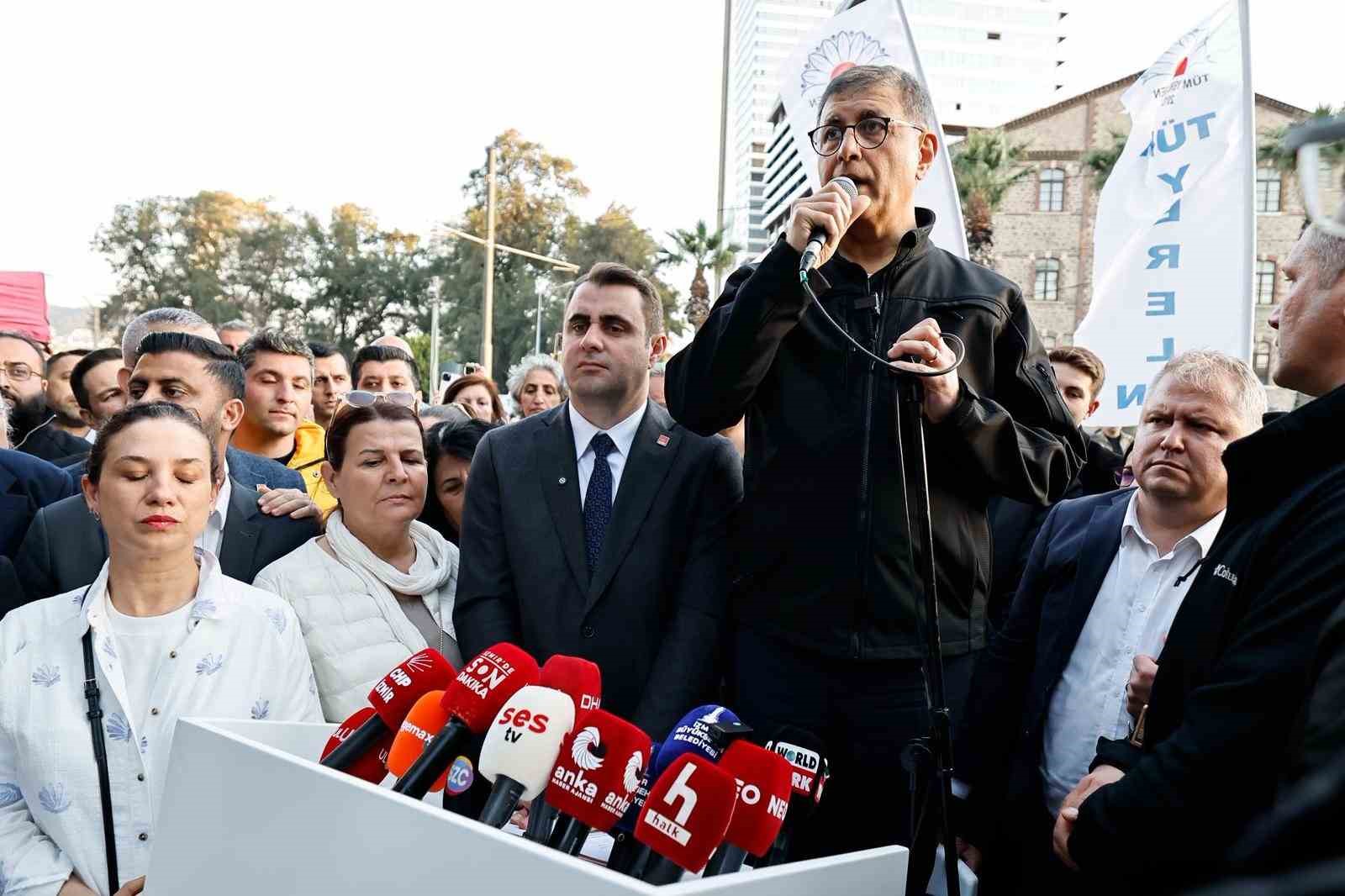 İzmir B&uuml;y&uuml;kşehir Belediye Başkanı Tugay, Meslek Fabrikası binasının tahliyesine tepki g&ouml;sterdi
