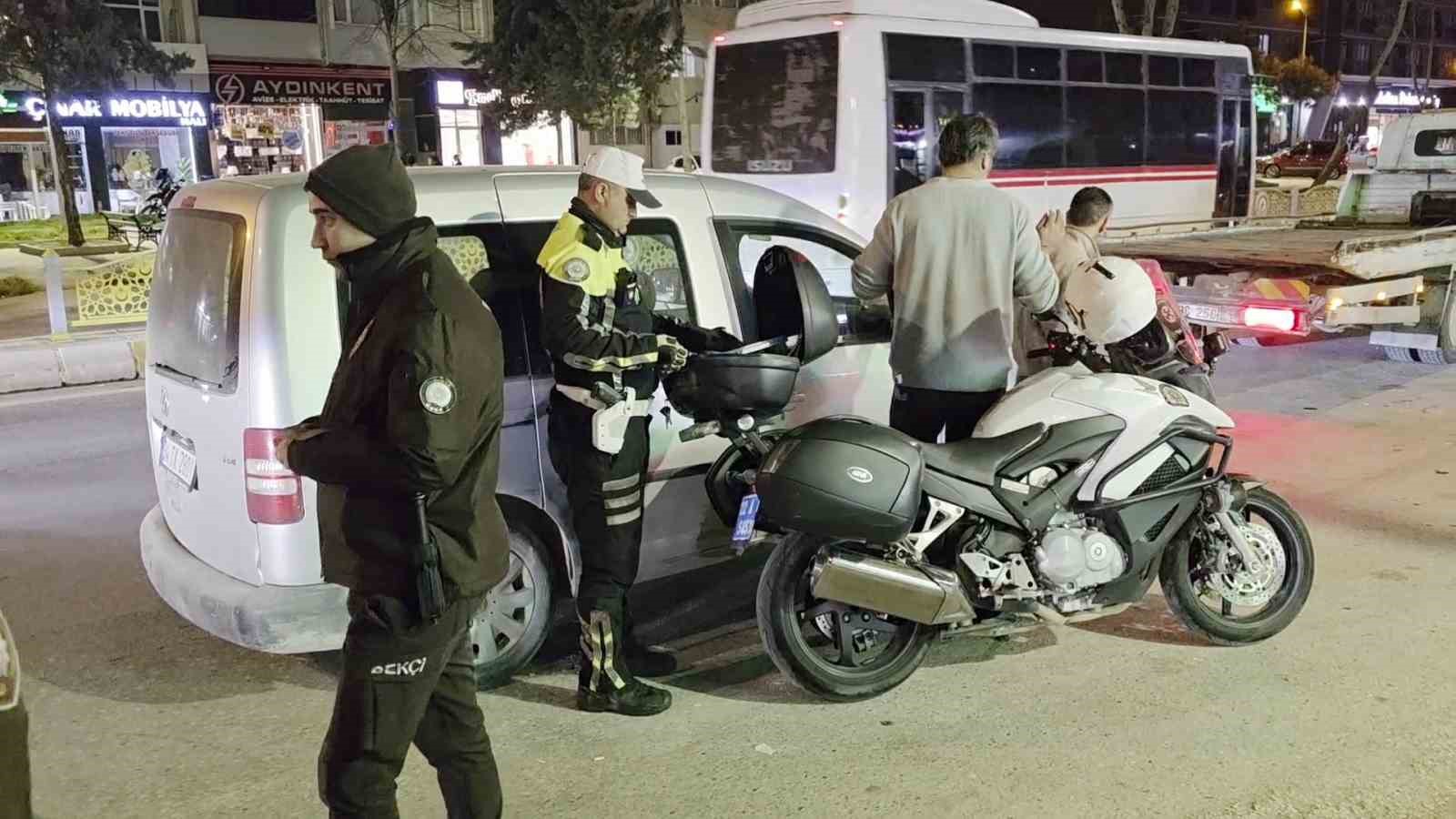 Edirne’de asayiş ve trafik uygulaması