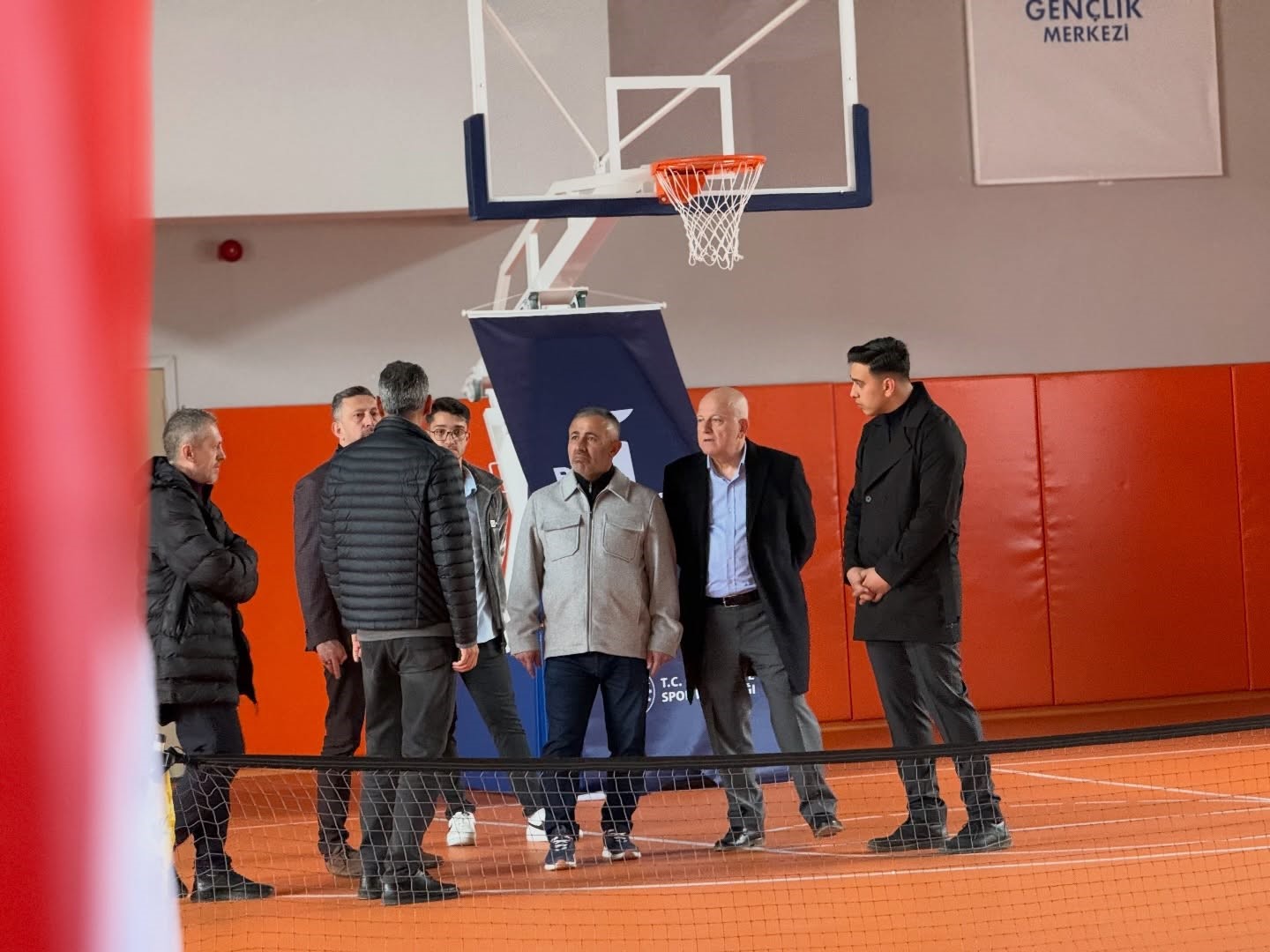 İl Başkanı Yıldırım Gen&ccedil;lik Merkezi&rsquo;nde gen&ccedil;lerle buluştu
