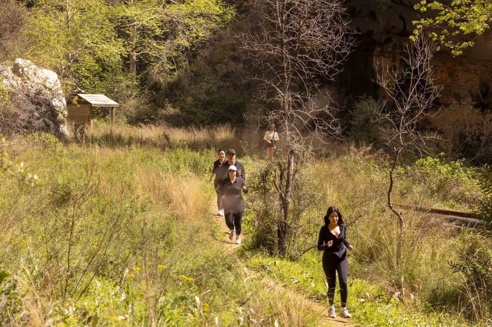 Mersin&rsquo;de Kilikya Ultra Maratonu &ouml;ncesi tanıtım koşusu yapıldı
