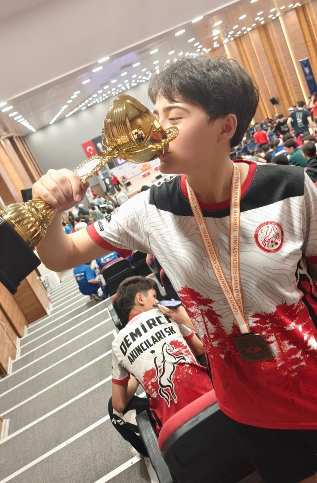 Pazarlar Spor Lisesi&rsquo;nin parlayan yıldızı Medine Nur T&uuml;rkiye &uuml;&ccedil;&uuml;nc&uuml;s&uuml; oldu
