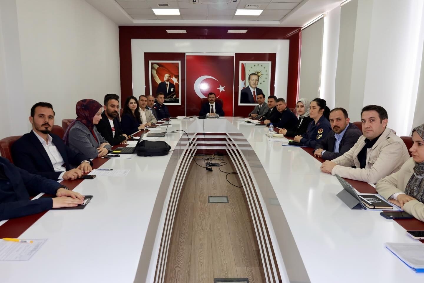 Kahta&rsquo;da "En iyi narkotik polisi anne" projesi değerlendirildi
