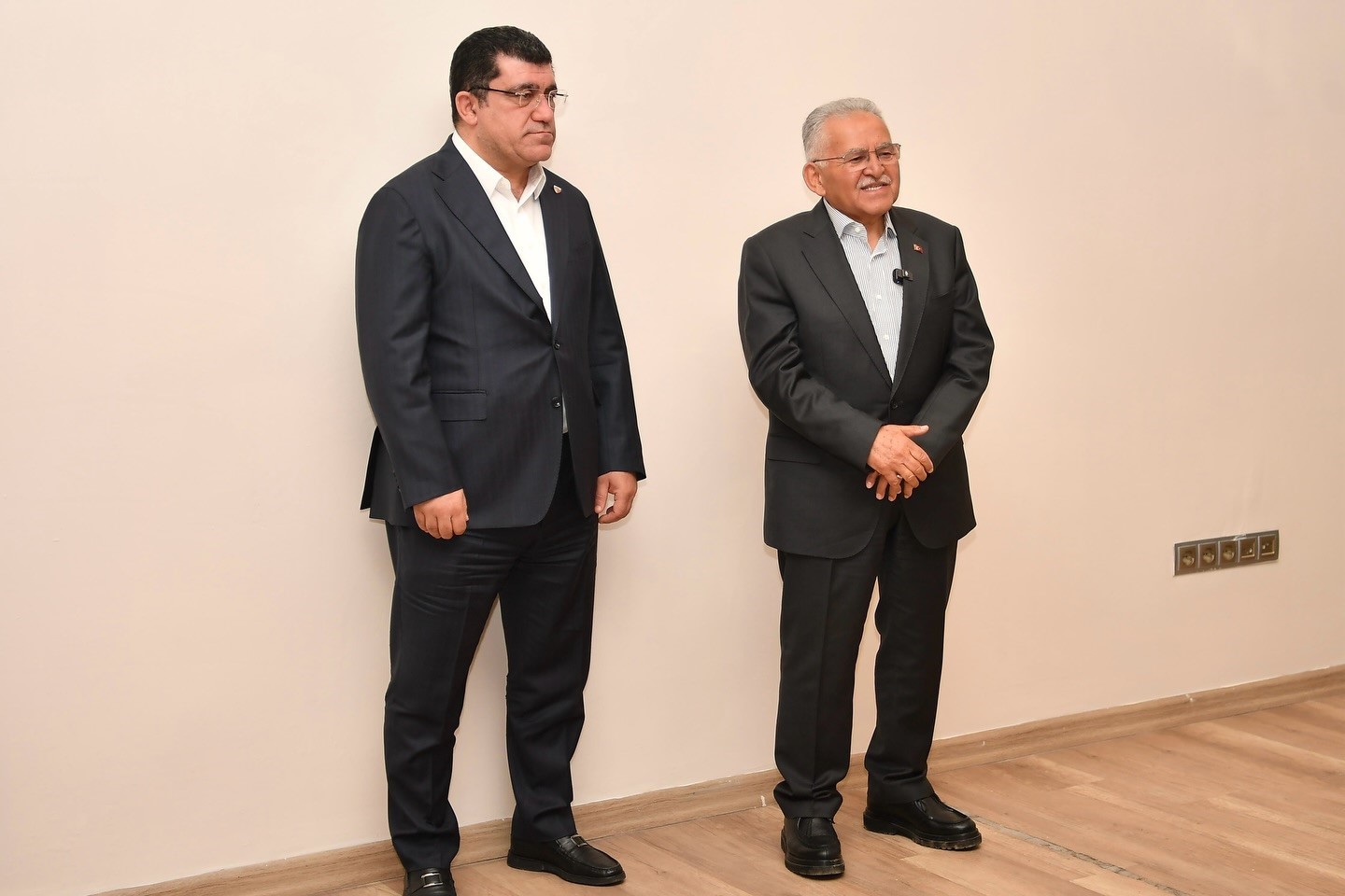 Başkan Büyükkılıç’tan zorlu maç öncesi Kayserispor’a ‘moral’ ziyareti