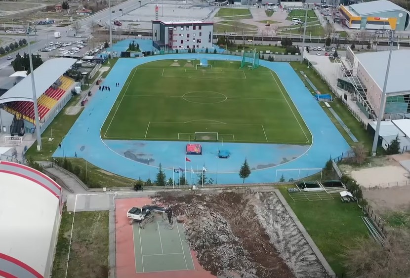 Kayseri&rsquo;ye yeni kapalı tenis kortları yapılıyor
