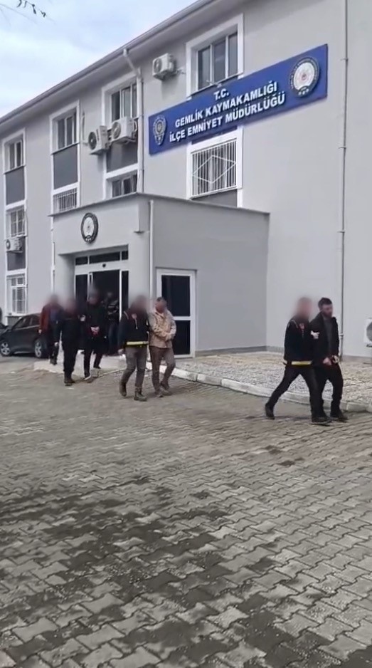 Bursa’da silahlı yaralama olayının şüphelileri yakalandı