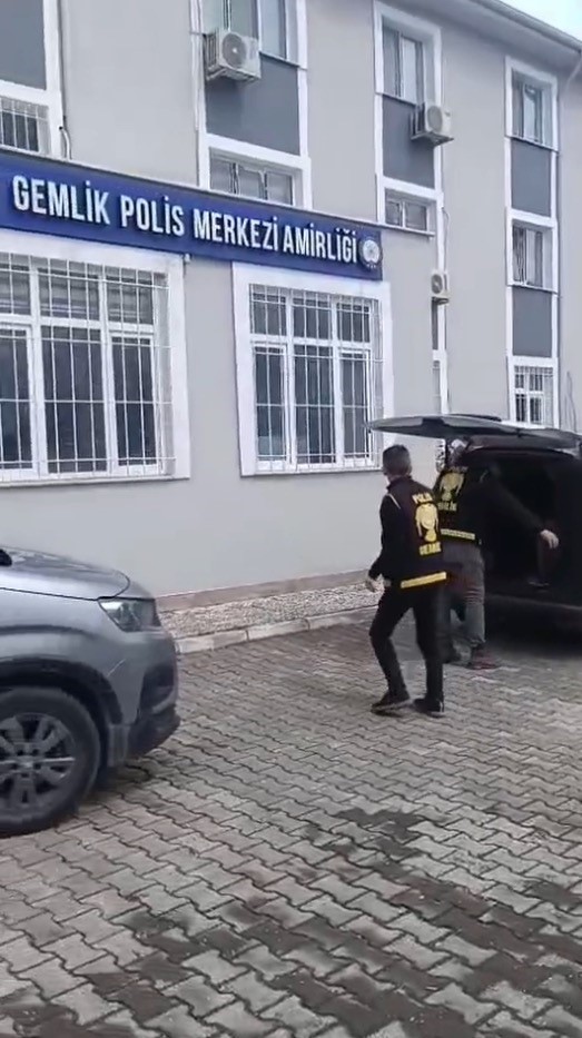 Bursa&rsquo;da silahlı yaralama olayının ş&uuml;phelileri yakalandı
