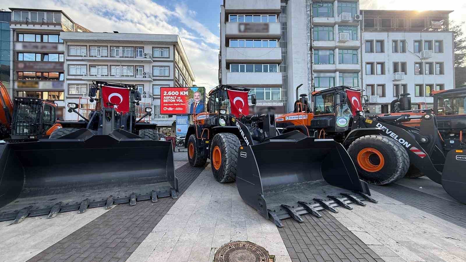 OBB, araç filosuna 5 yeni iş makinesi eklendi