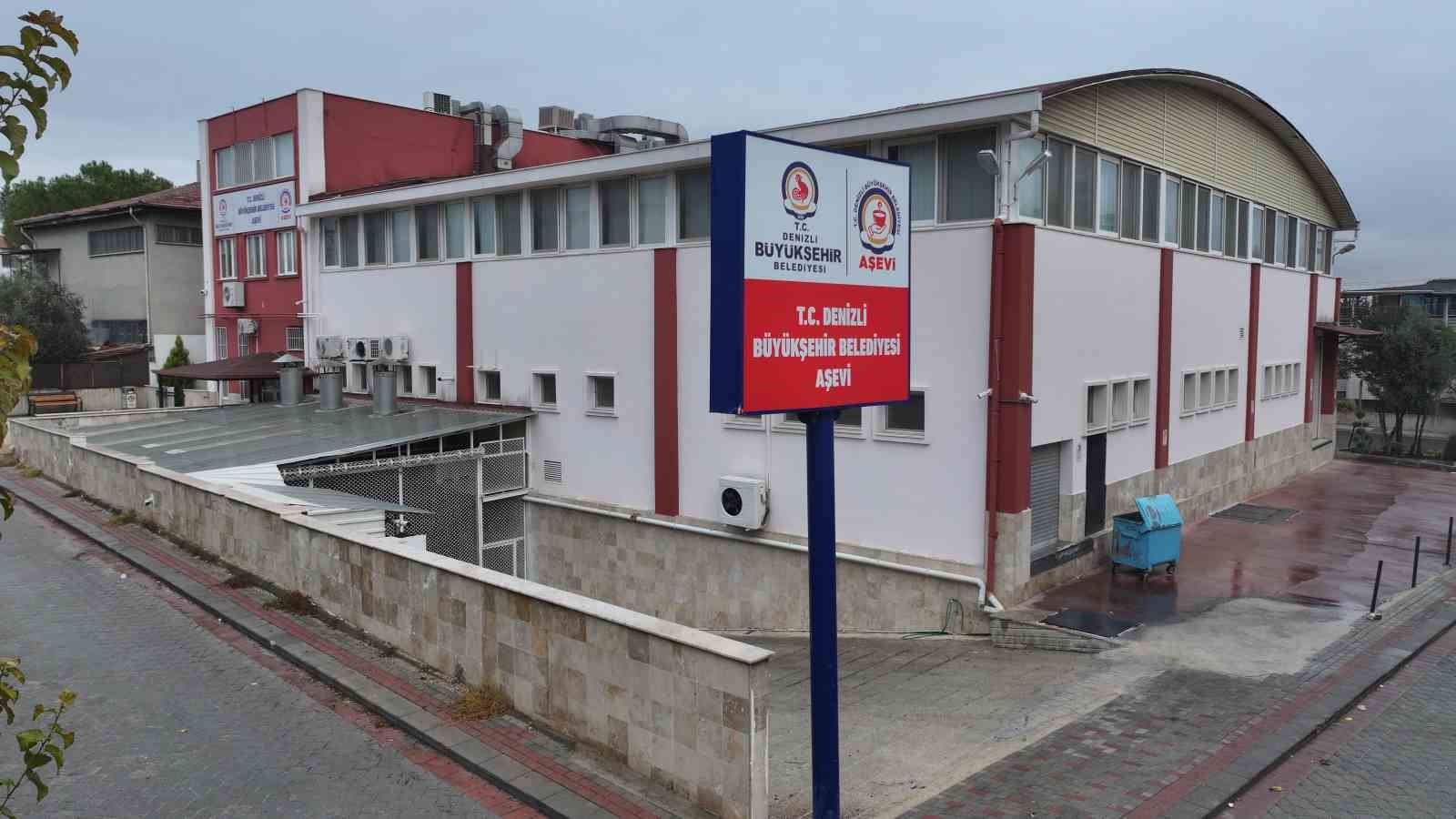 Denizli&rsquo;nin iyilik sofrası 100 kat b&uuml;y&uuml;d&uuml;
