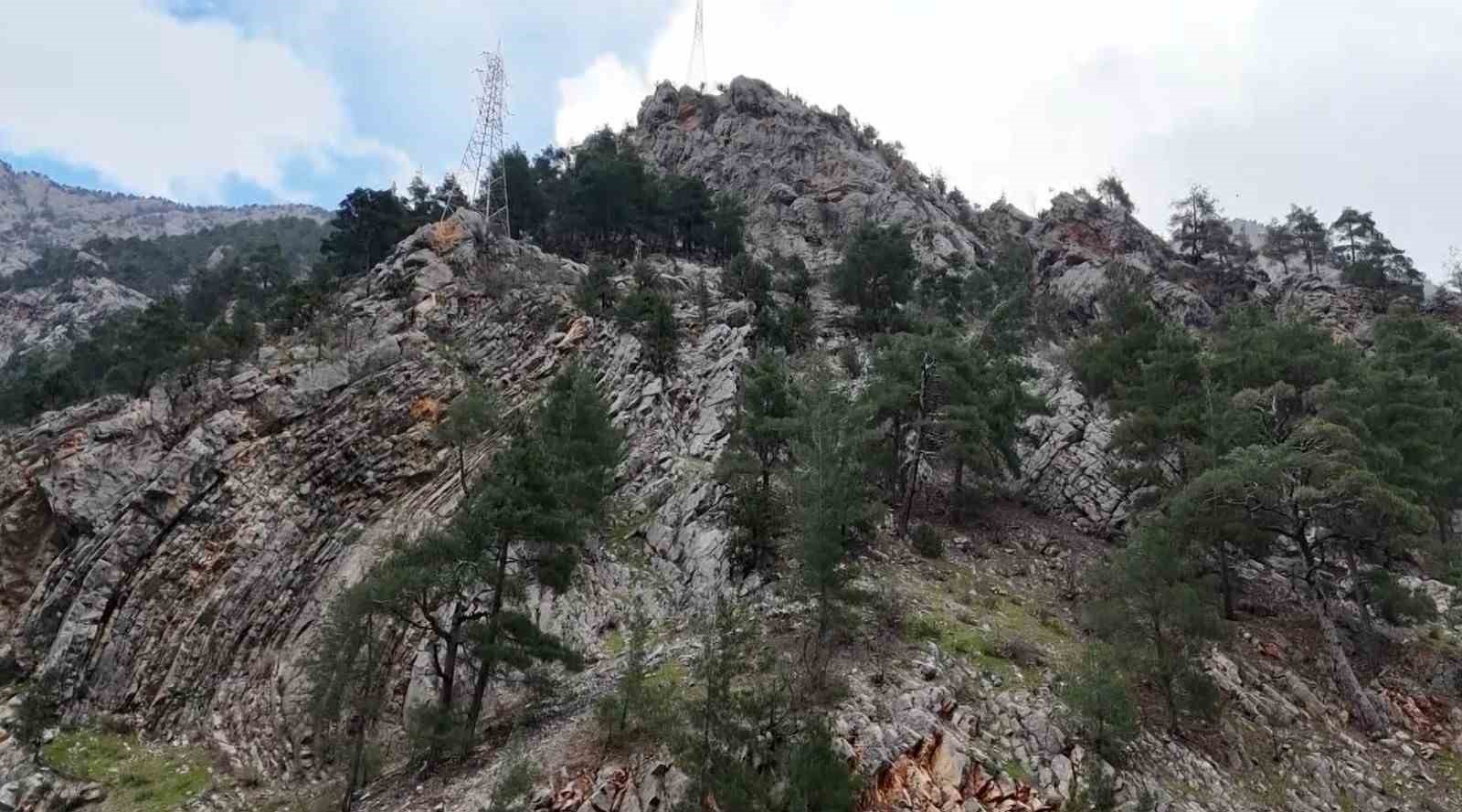 Belediye başkanları, yeni yapılacak t&uuml;nel projesini yerinde anlattı
