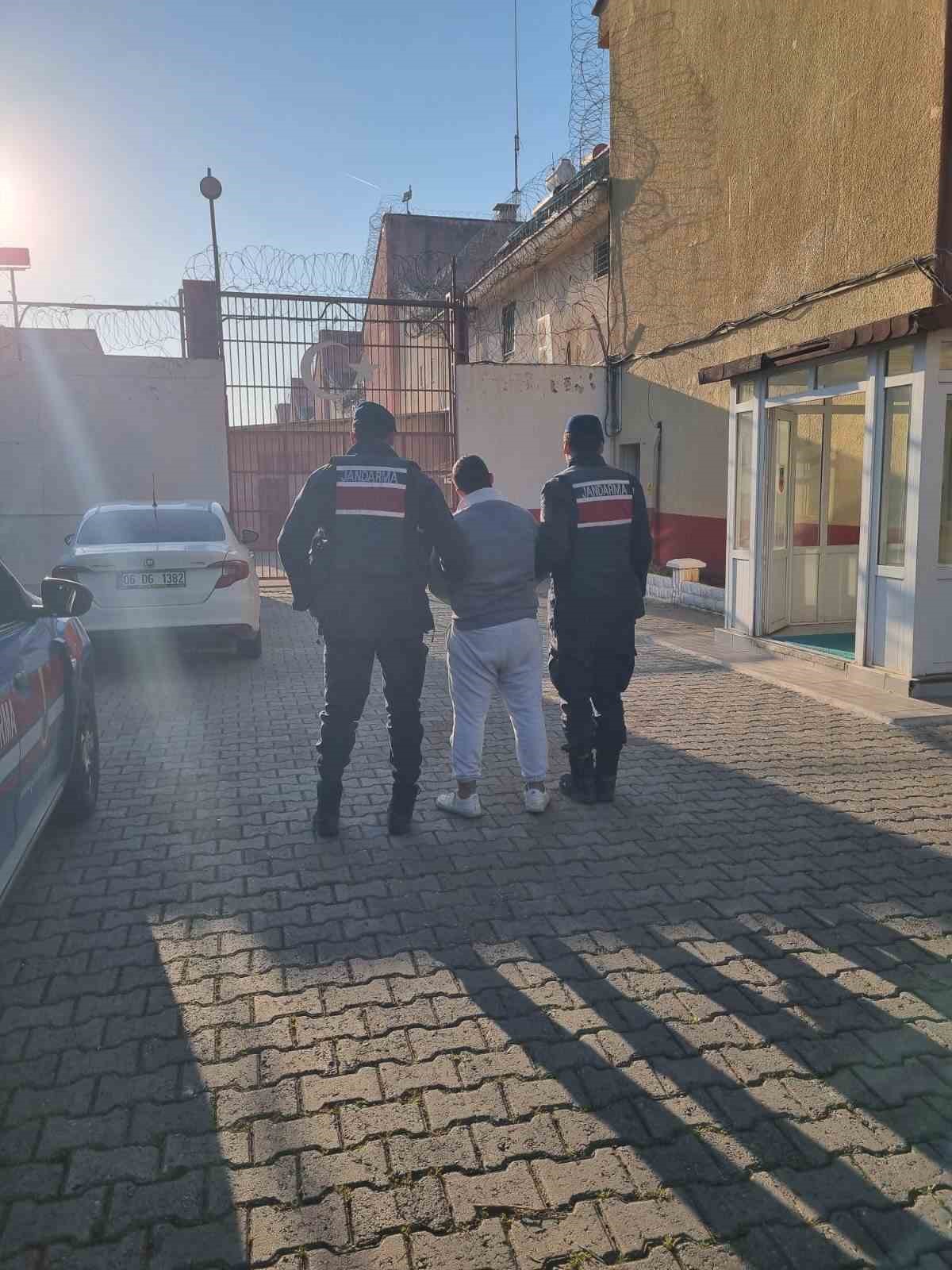 Uyuşturucu suçundan aranan şahıs Germencik’te yakalandı