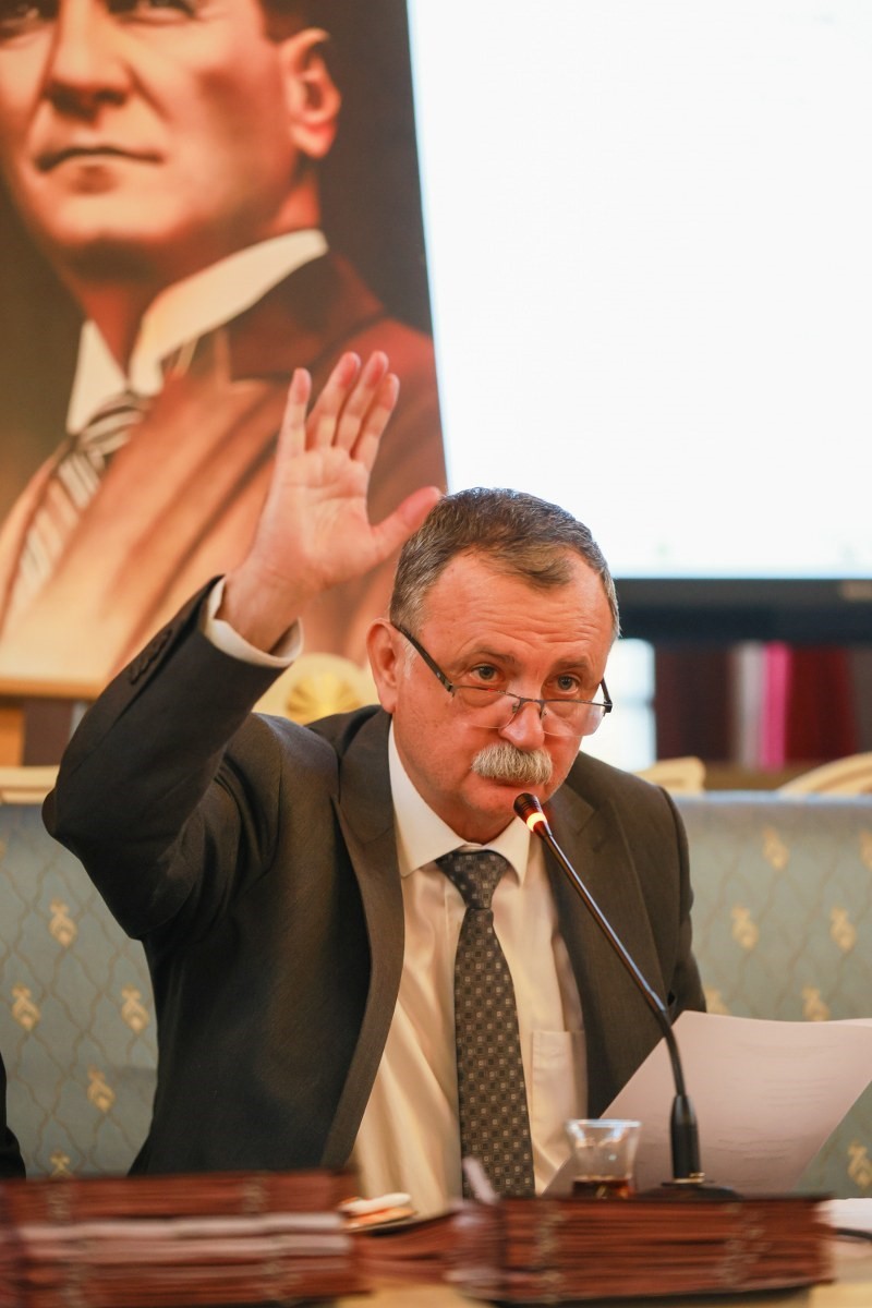 Yunusemre Belediye Meclisinde 46 madde karara bağlandı
