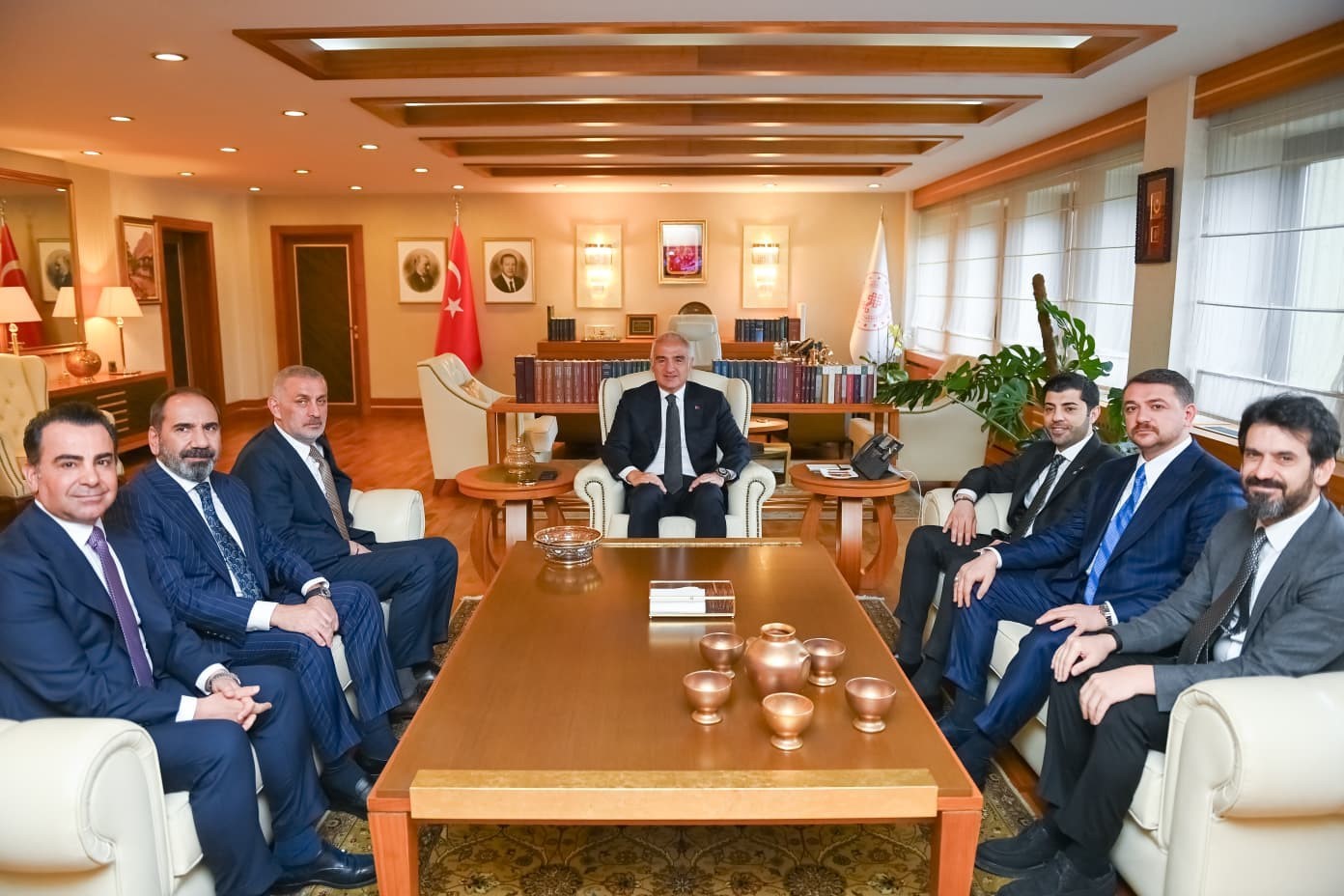 A Milli Takım&rsquo;ın g&uuml;c&uuml; turizm tanıtımına yansıyacak
