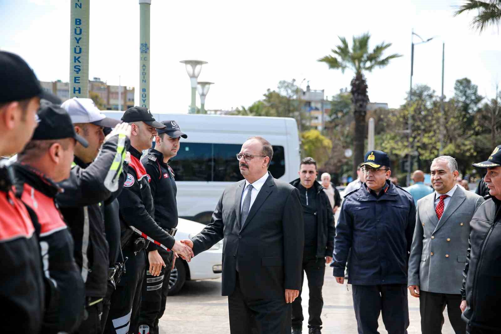 Emniyet teşkilatı Aydın&rsquo;da g&uuml;c&uuml;n&uuml; sahada g&ouml;sterdi

