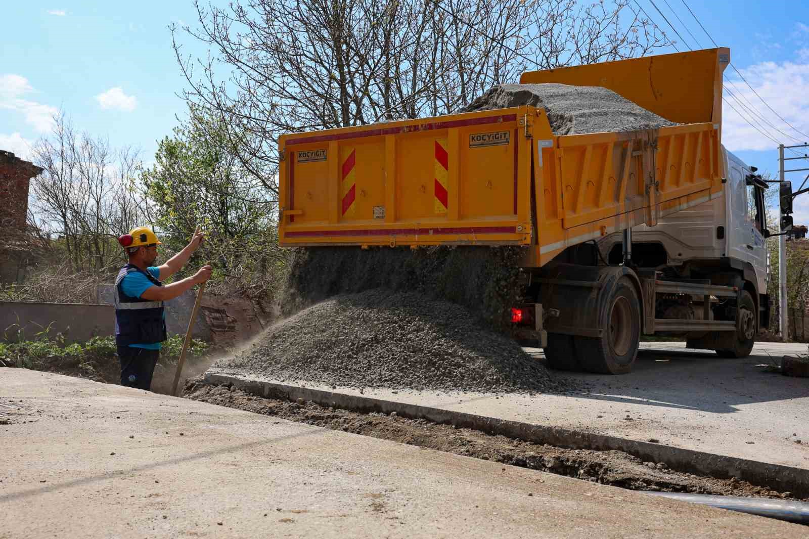 Geyve&rsquo;de 200 hanenin abone bağlantıları yenilenecek
