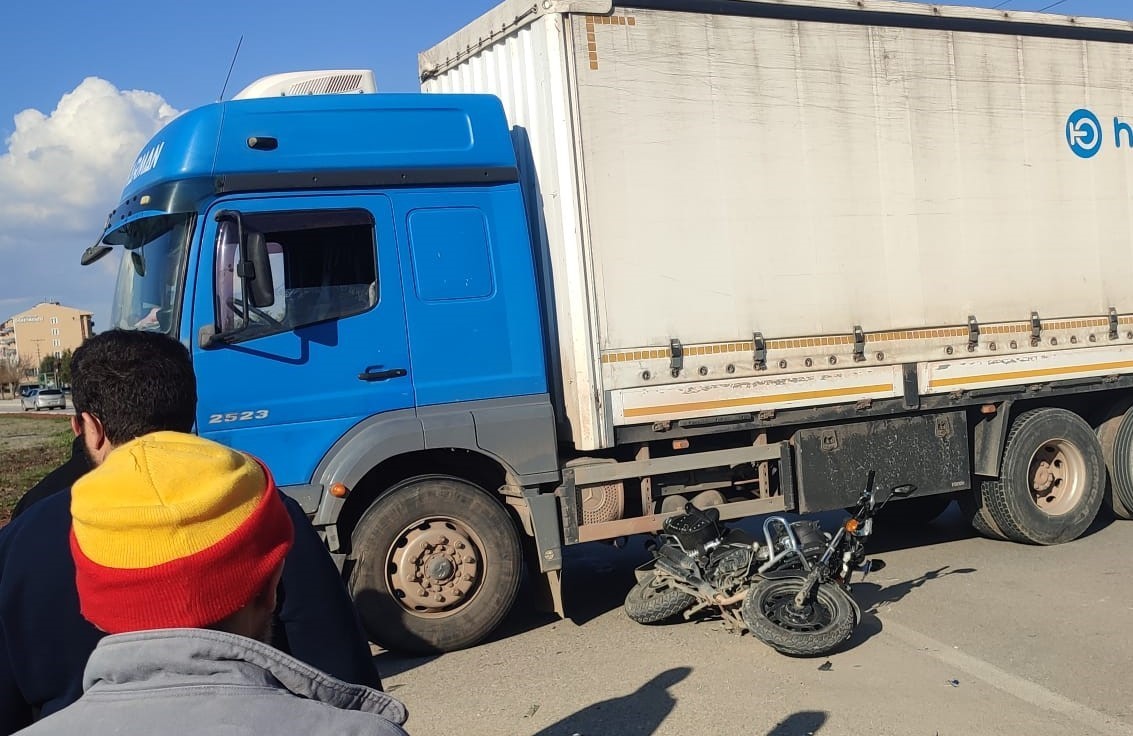 Beyşehir’de iki ayrı kazada 3 kişi yaralandı