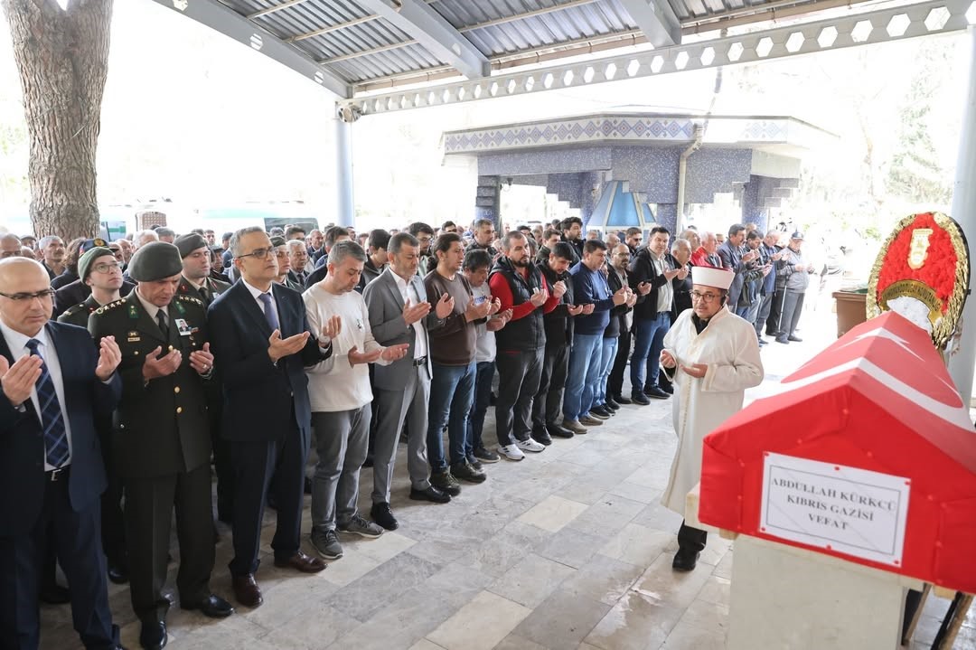 Denizlili Kıbrıs gazisi son yolculuğuna uğurlandı
