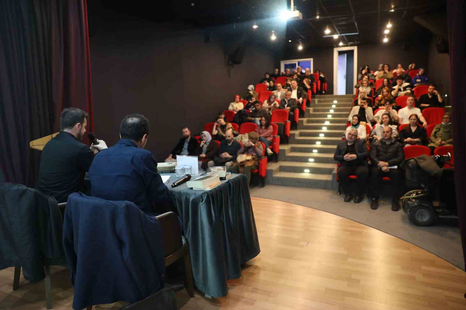 Şair Edip Cansever Ofis Sanat Merkezi’nde konuşuldu