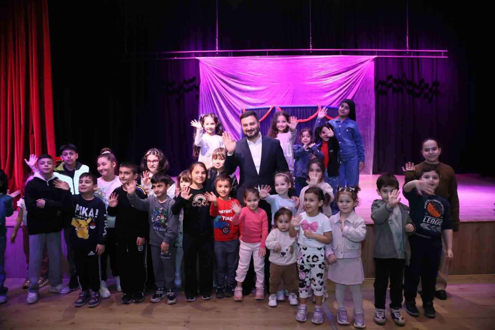 Kağıthane’de kültür ve sanat sezonu yoğun ilgi görüyor