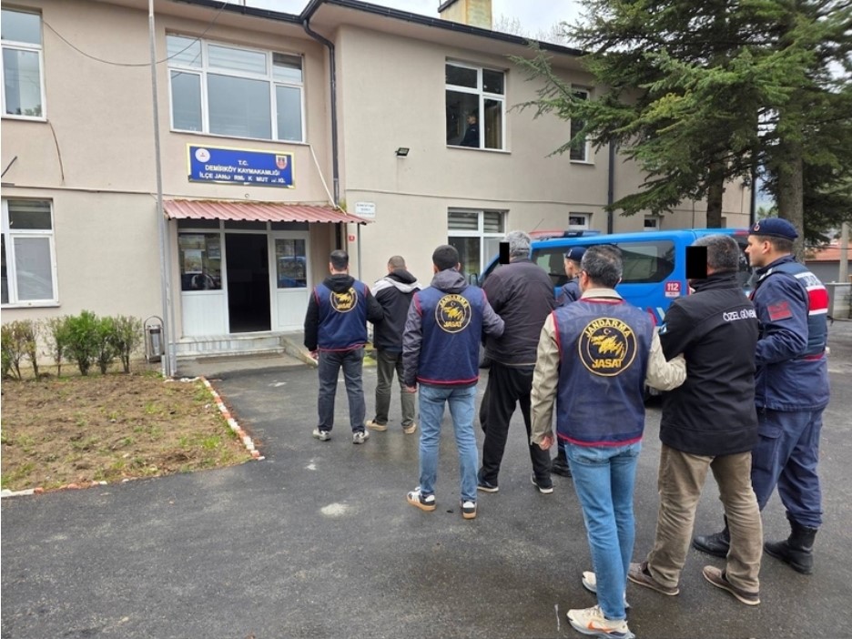 Kırklareli&rsquo;nde 20 yıllık cinayet jandarma tarafından aydınlatıldı
