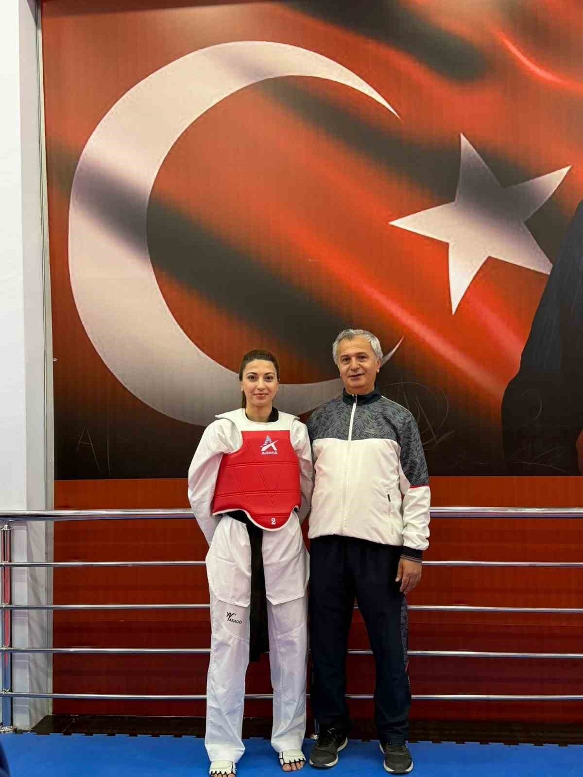 Üniversite öğrencisinin taekwondo başarısı