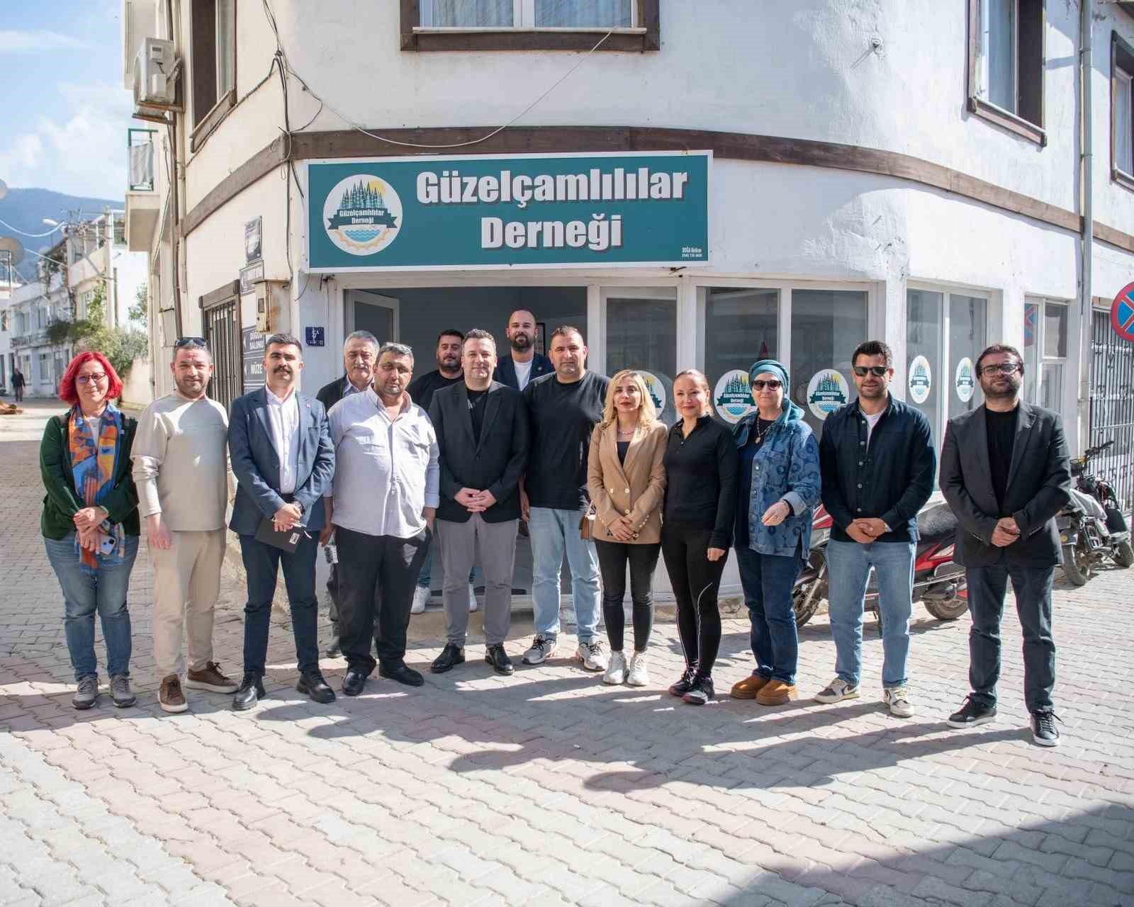 Kuşadası Belediyesi Başkan Vekili Demirtaş, G&uuml;zel&ccedil;amlı Mahallesi&rsquo;nde vatandaşlarla buluştu
