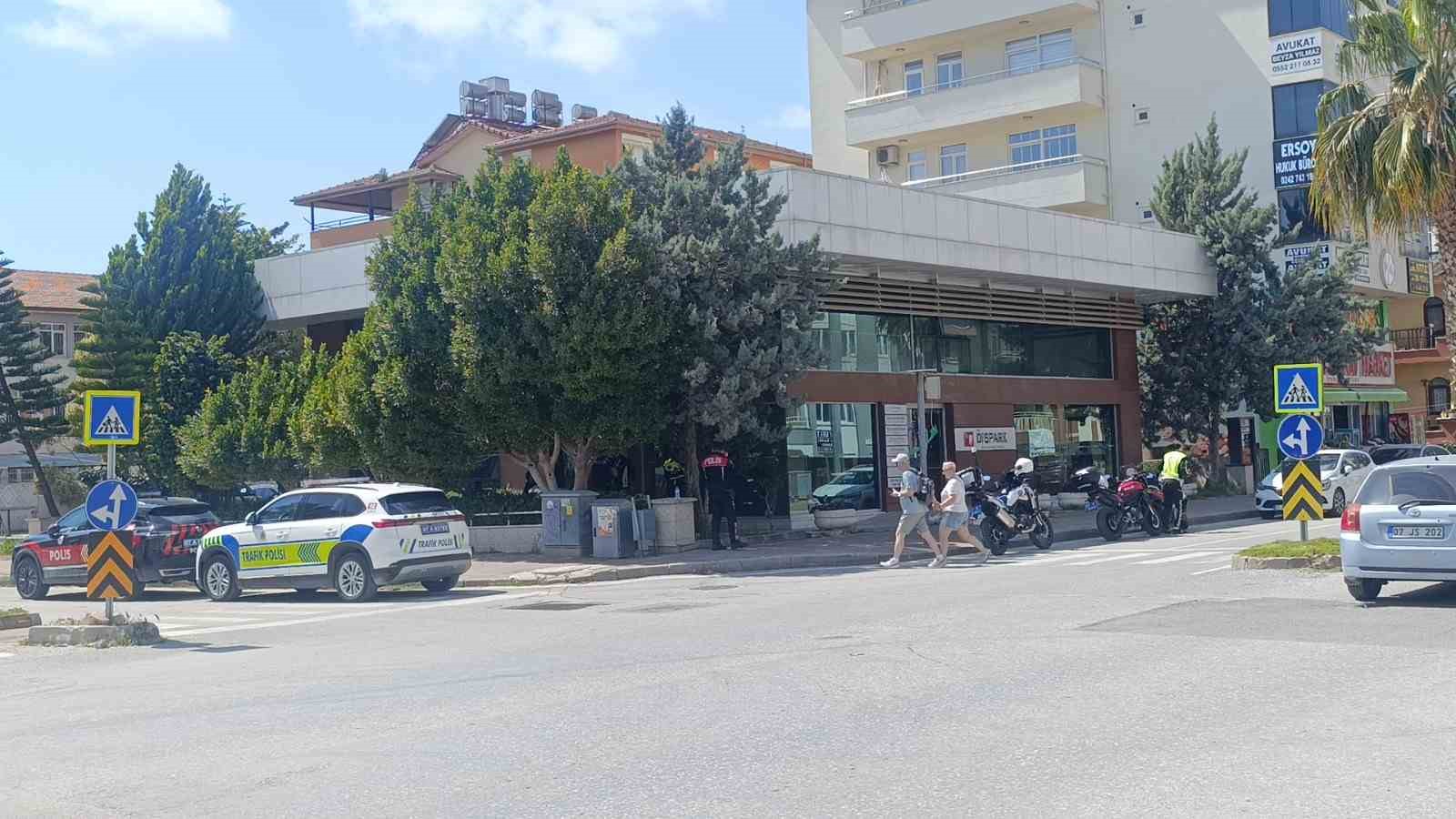 Manavgat’ta ’dur’ ihtarına uymayan motosikletliye 265 bin ceza