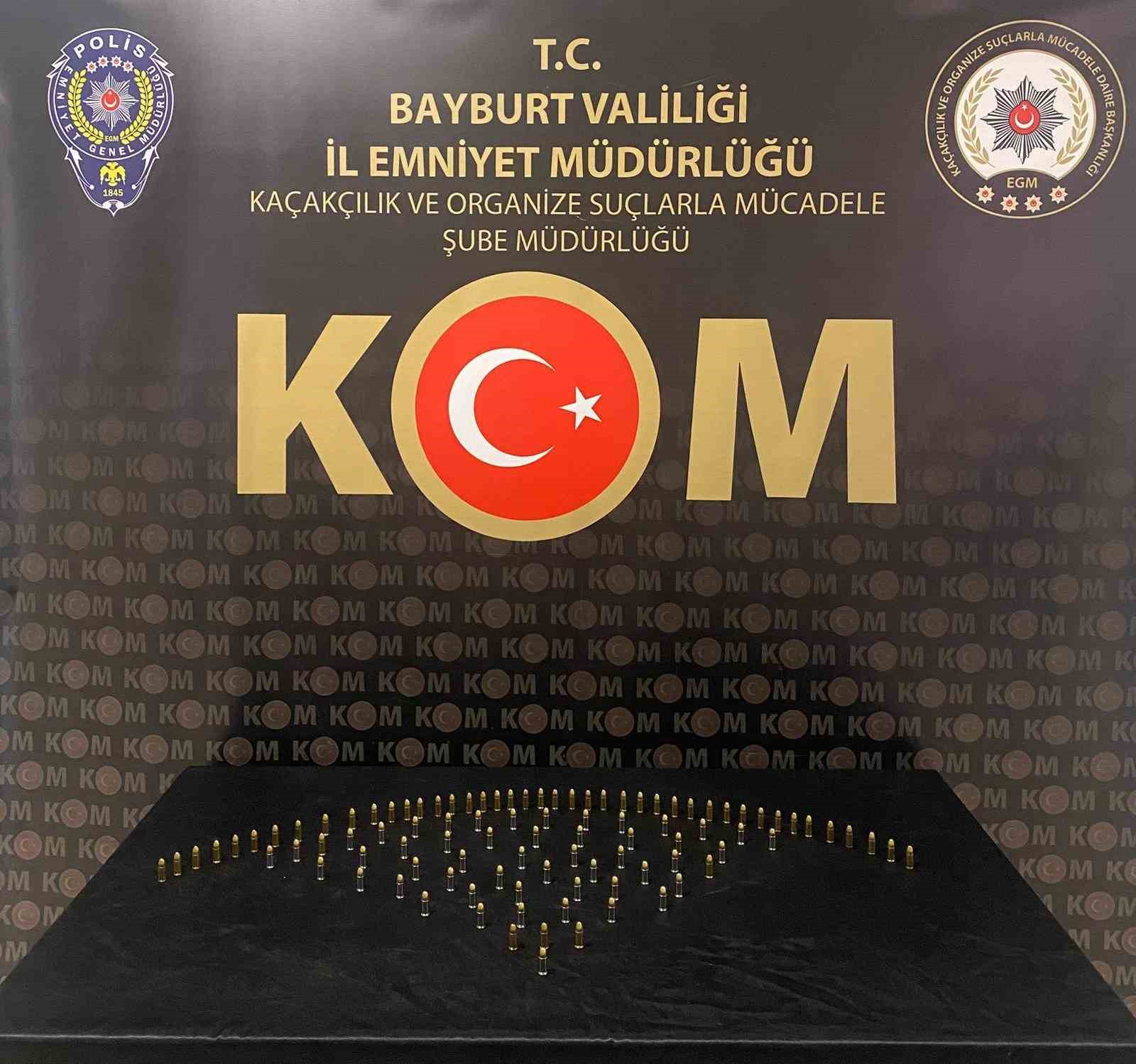 Bayburt&rsquo;ta eğlence organizasyonlarında havaya ateş a&ccedil;anlara operasyon yapıldı
