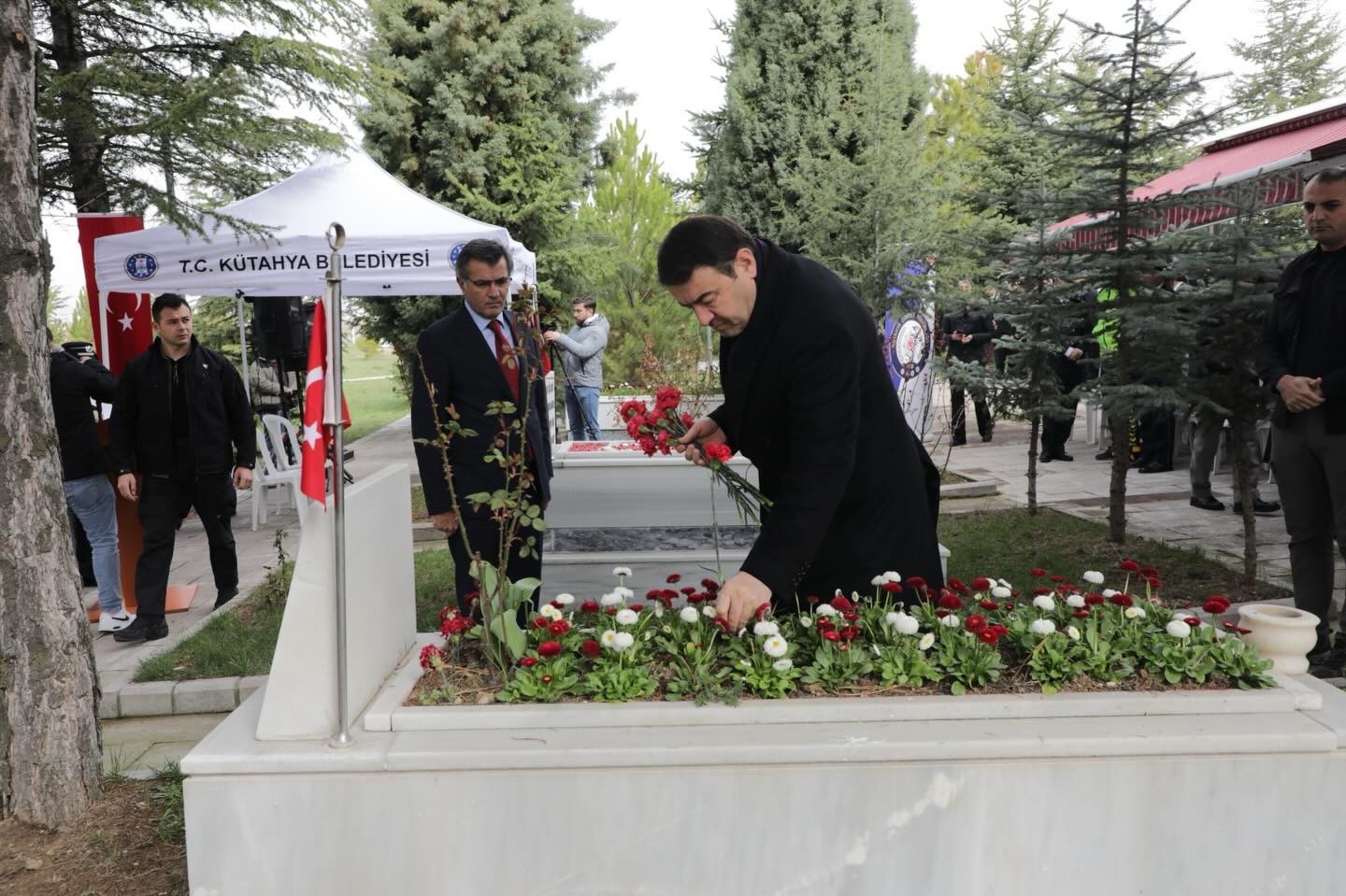 Kütahya’da "Polis Haftası" dolayısıyla şehitlikler ziyaret edildi