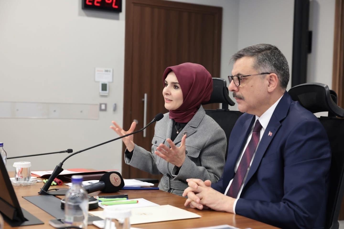 Aydın Valisi Canbolat, Sosyal Hizmet Toplantısı&rsquo;na katıldı
