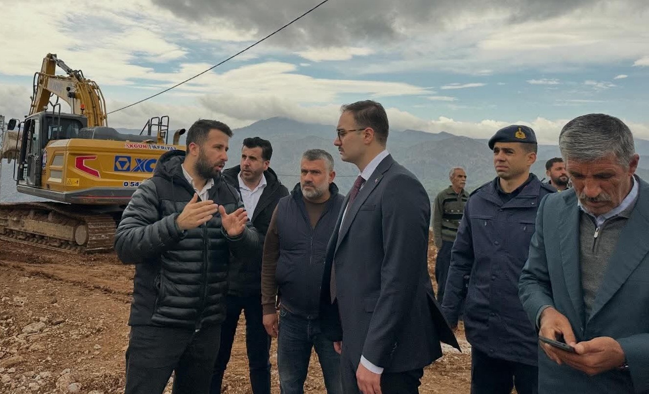 Kaymakamı Yıldız, İnlice&rsquo;de kırsal konut &ccedil;alışmalarını inceledi
