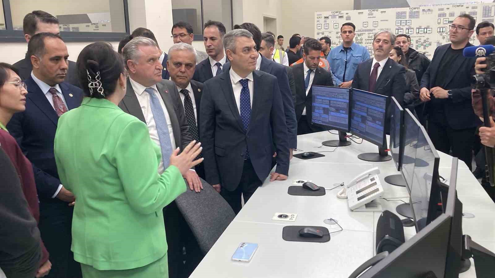 Bakan Bak Akkuyu NGS&rsquo;de konuştu: "B&uuml;y&uuml;yen, gelişen, g&uuml;&ccedil;l&uuml; bir T&uuml;rkiye var"
