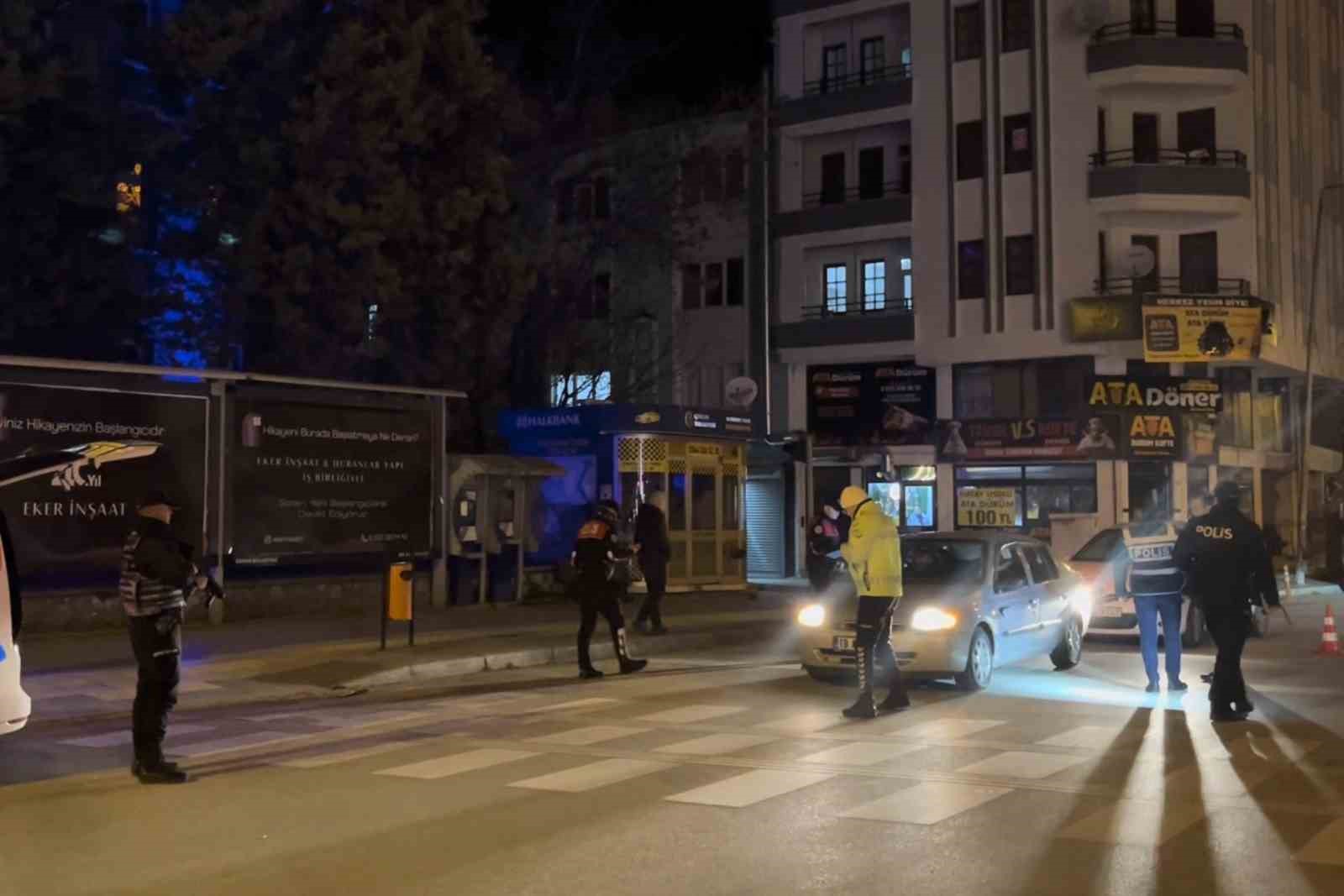 Çorum’da polis ekiplerinden huzur uygulaması