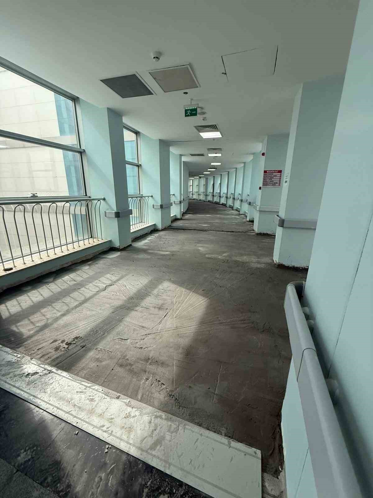 D&uuml;zce&rsquo;de hijyenik ortam i&ccedil;in zeminler yenileniyor
