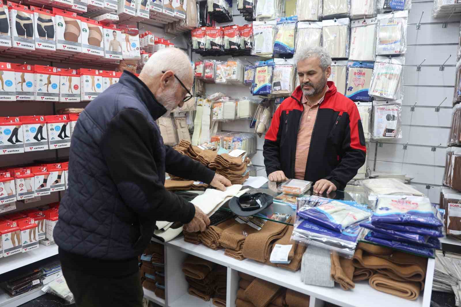 Y&uuml;n &uuml;r&uuml;nler soğuk havalarda v&uuml;cudu koruyor
