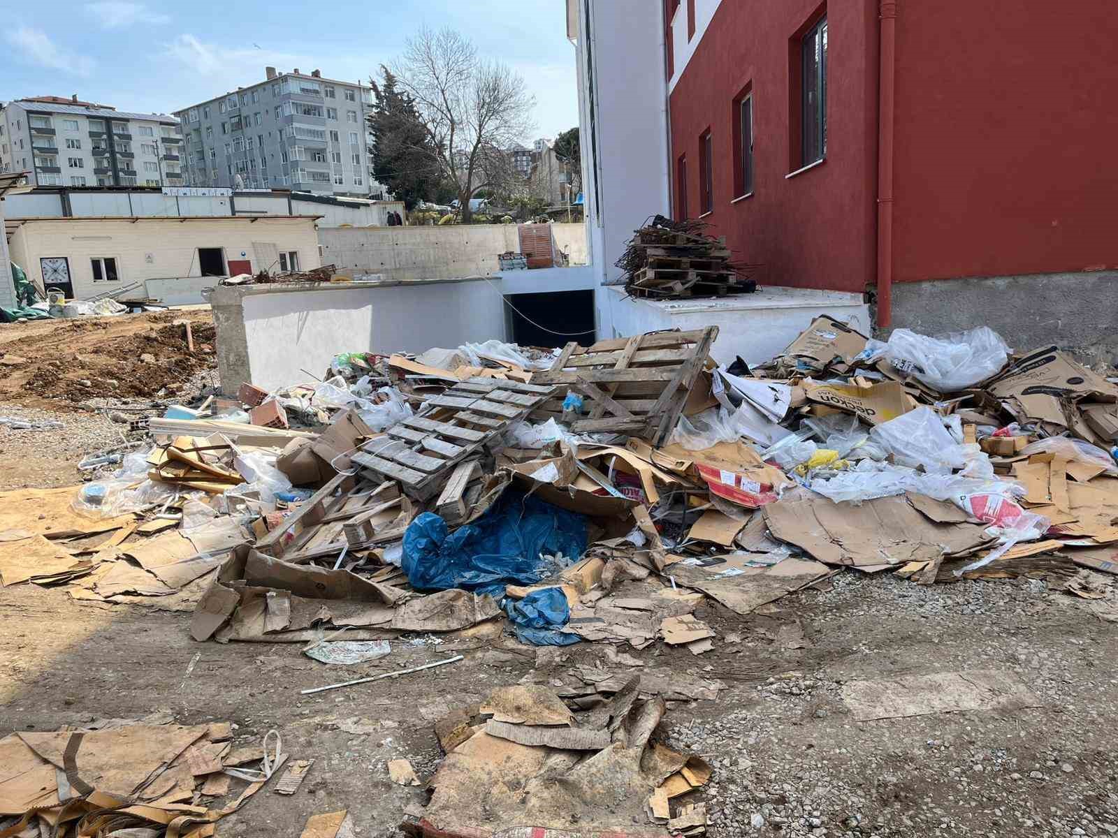 Sinop’ta inşaattan düşen işçi yaralandı