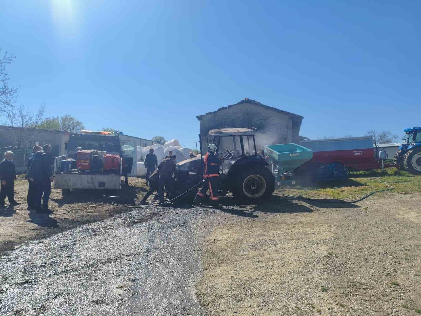 Keşan’da traktörde yangın