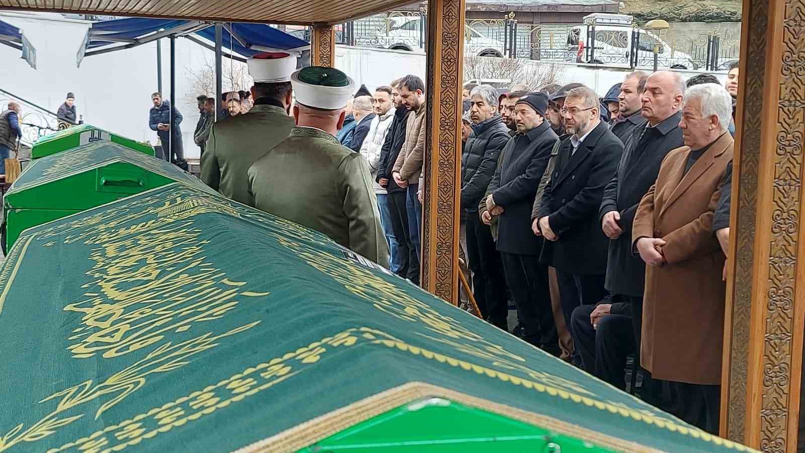 Şener ve Yaylalı ailesinin acı günü