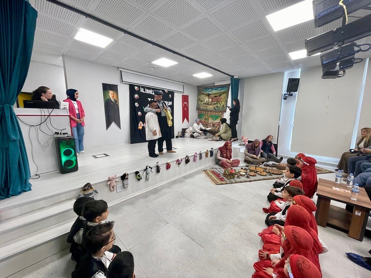 Minikler Yeşilyurt&rsquo;u tanıdı
