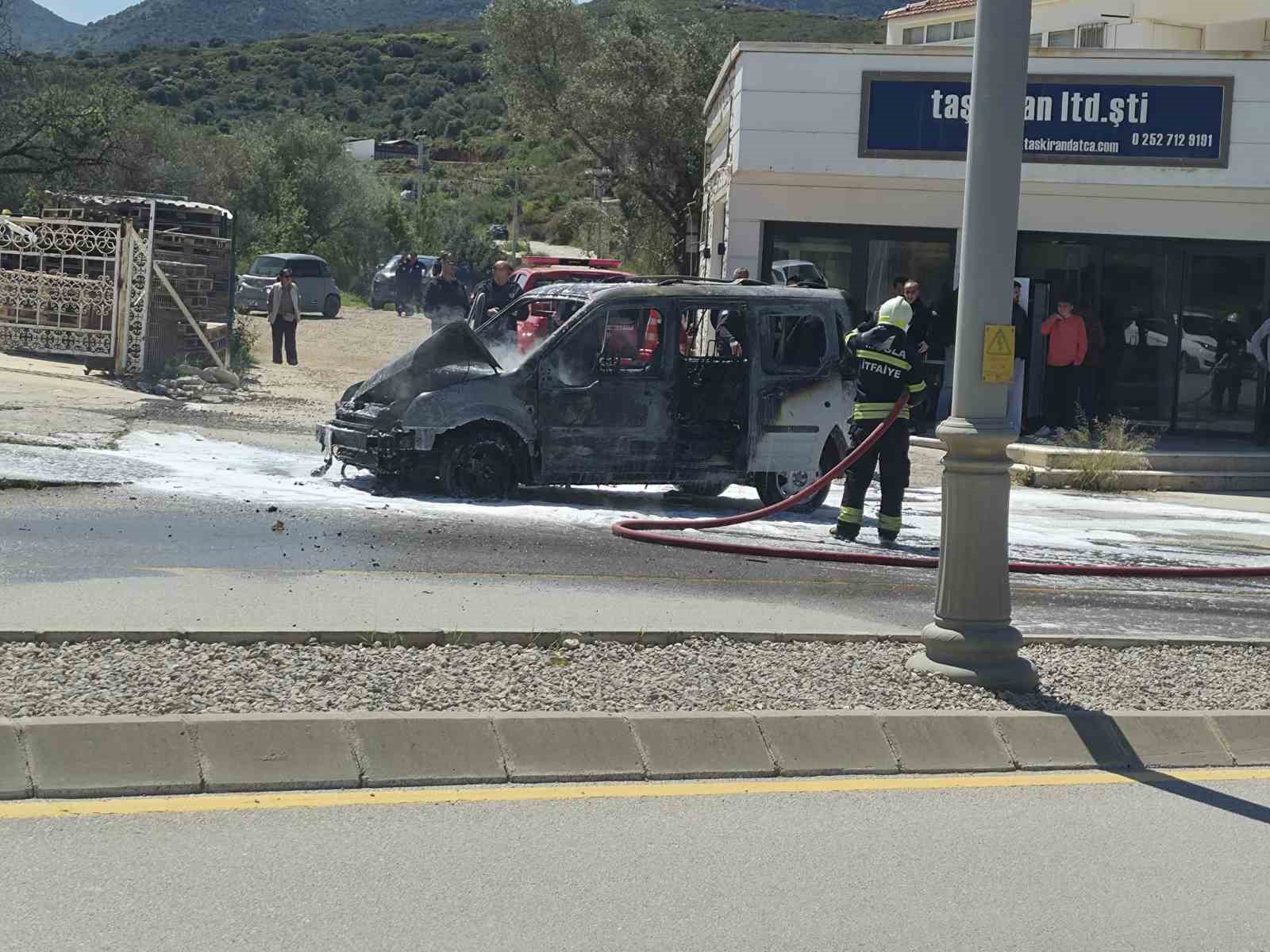 Dat&ccedil;a&rsquo;da ticari ara&ccedil; k&uuml;le d&ouml;nd&uuml;
