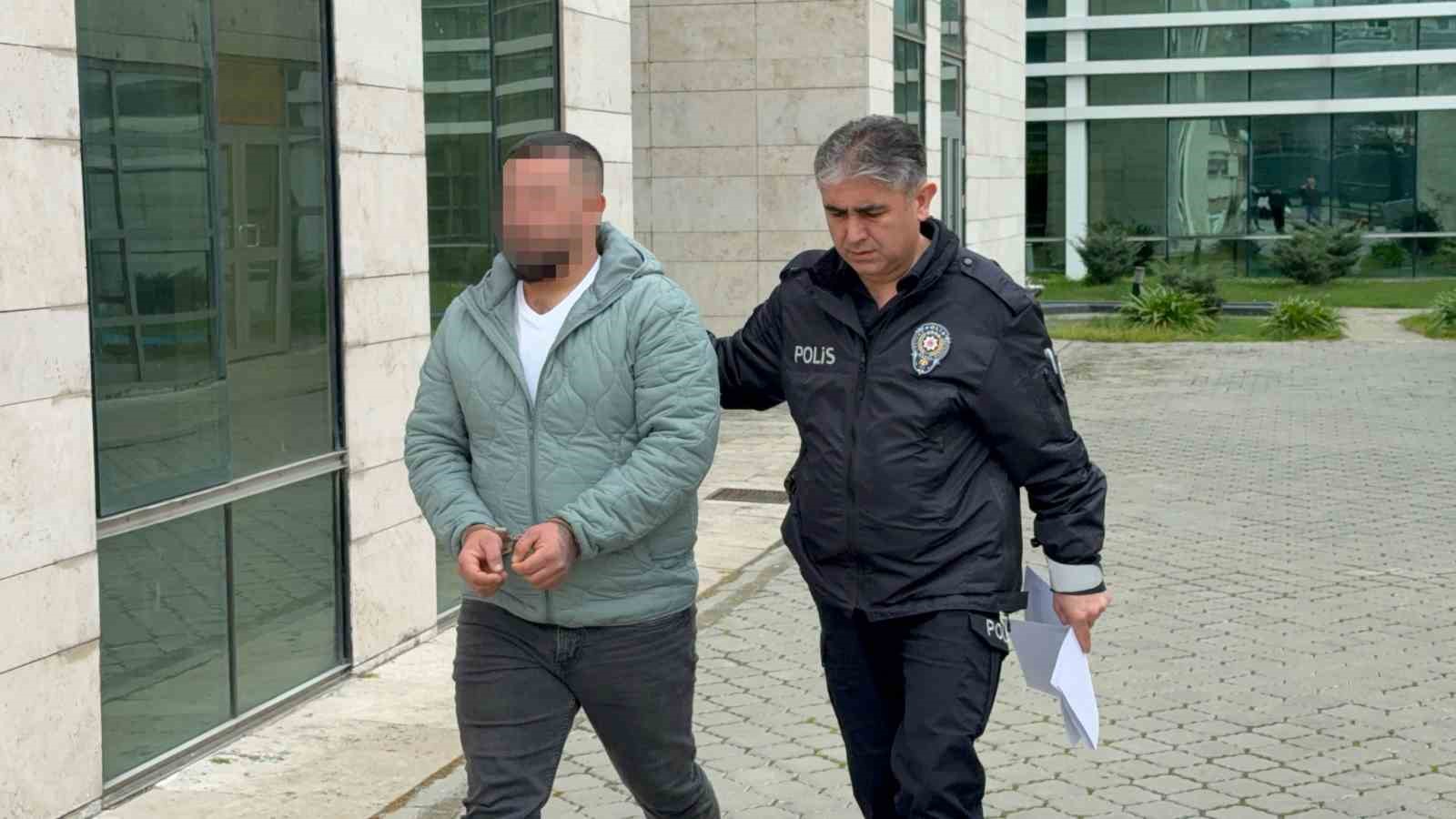 Evine zorla girip darbeden ve g&ouml;r&uuml;nt&uuml;leri sosyal medyada paylaşan kardeşler tutuklandı
